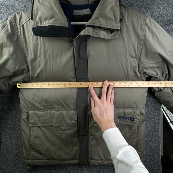 VTG Nike Silver Tag Medium Fleece Lined Down Fill Puffer Jacket Winter Zip Green - Picture 4 of 16